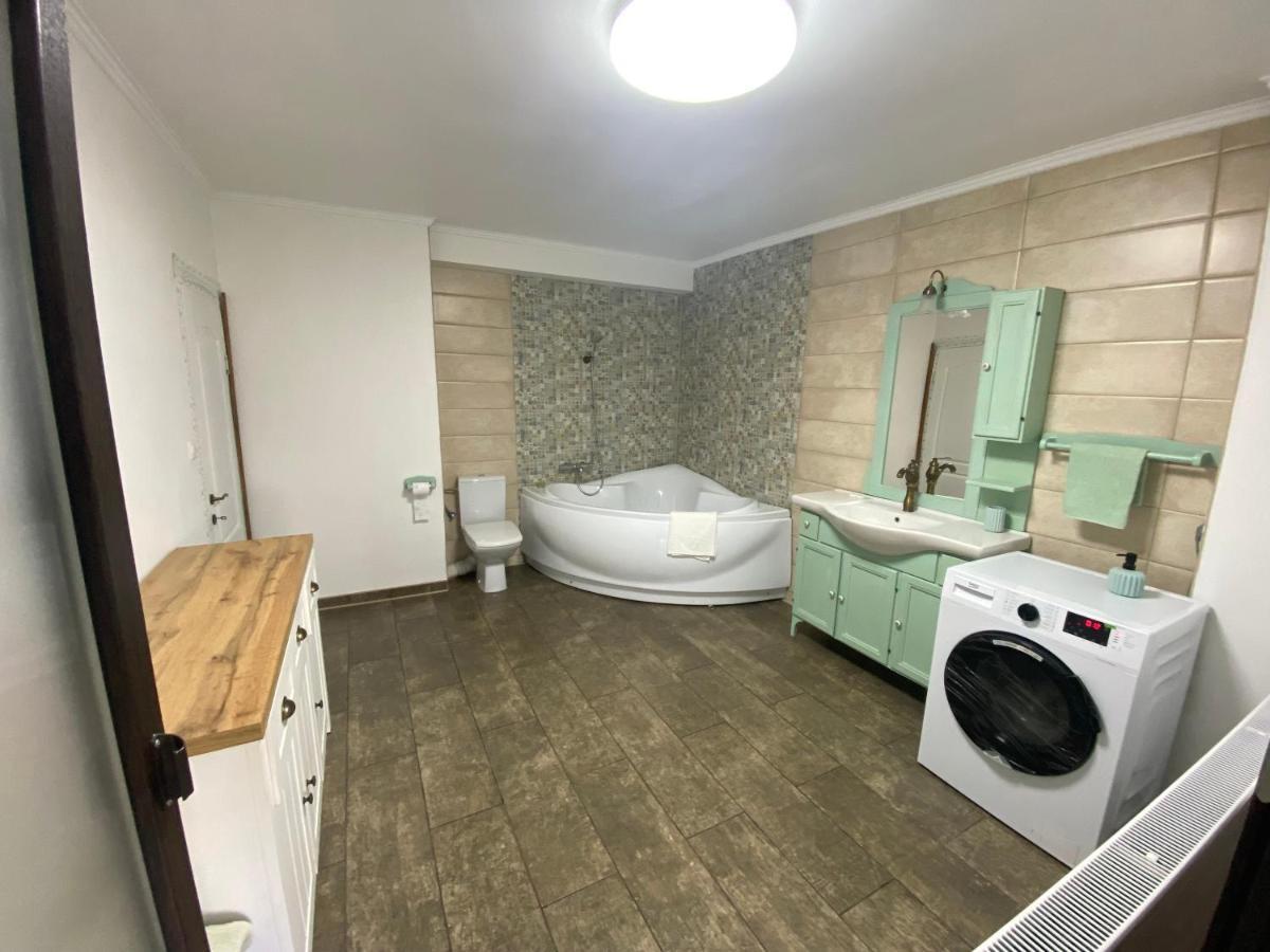 Violetta Apartament Buzău Extérieur photo