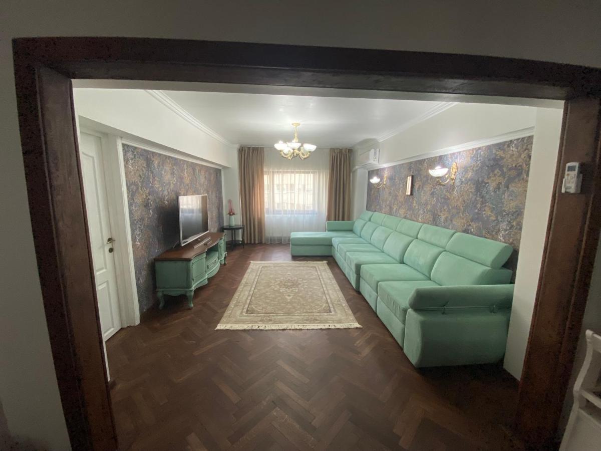 Violetta Apartament Buzău Extérieur photo
