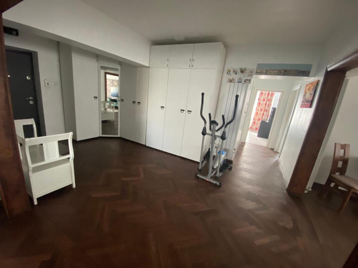 Violetta Apartament Buzău Extérieur photo